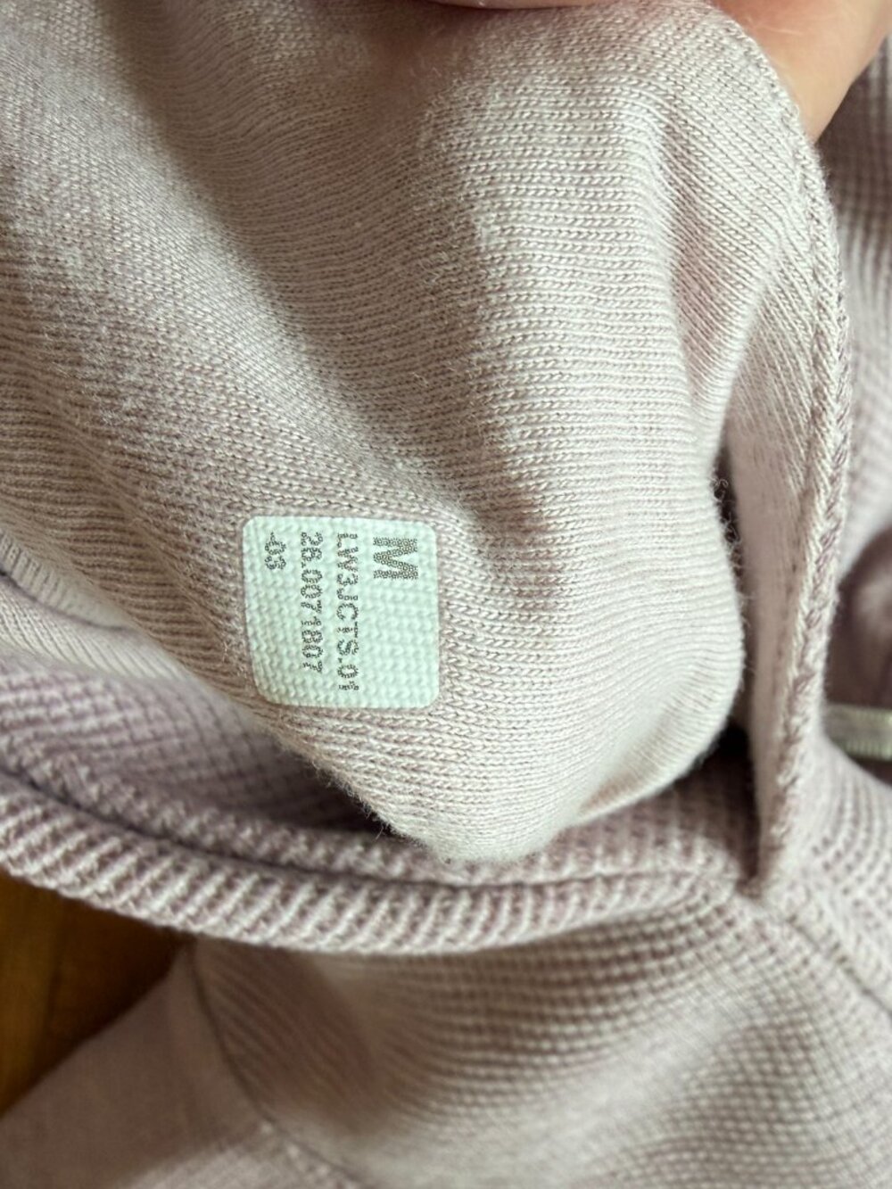 LuLuLemon Scuba Cropped Funnel-Neck Half Zip Waffle With Thumb Holes Size Medium - Picture 6 of 6